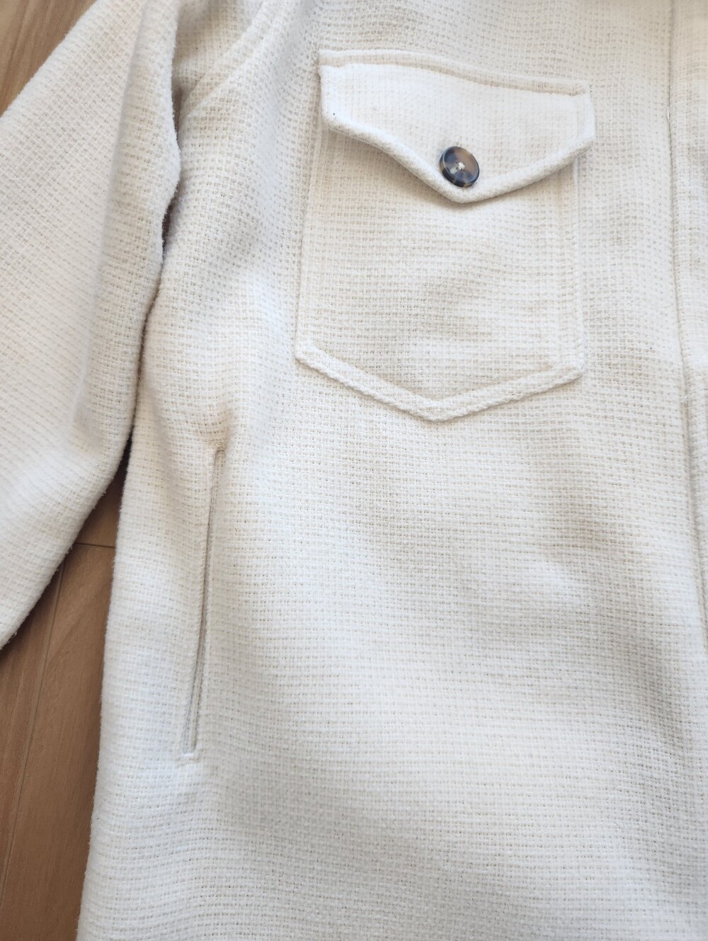 Button-Up Shacket Jacket - Picture 4 of 7